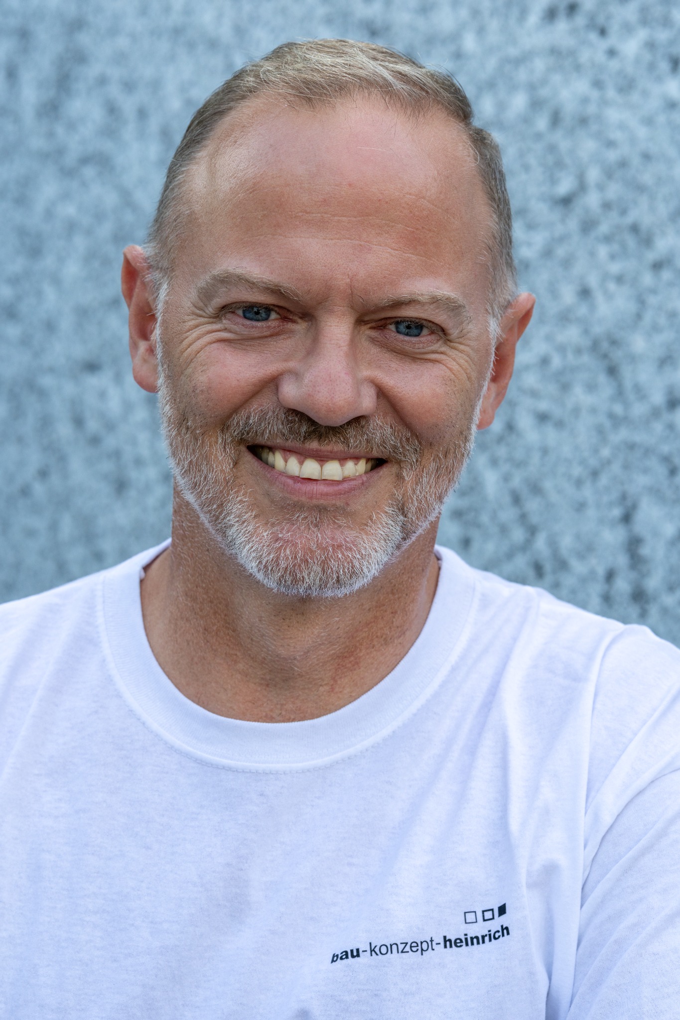 Stefan Heinrich
